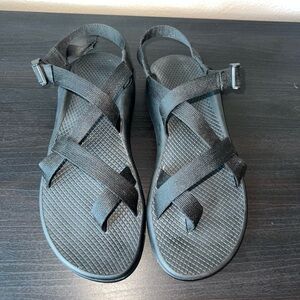 WOMEN'S Chaco Z/1 ADJUSTABLE STRAP WIDE-WIDTH CLASSIC SANDAL. BRAND NEW
